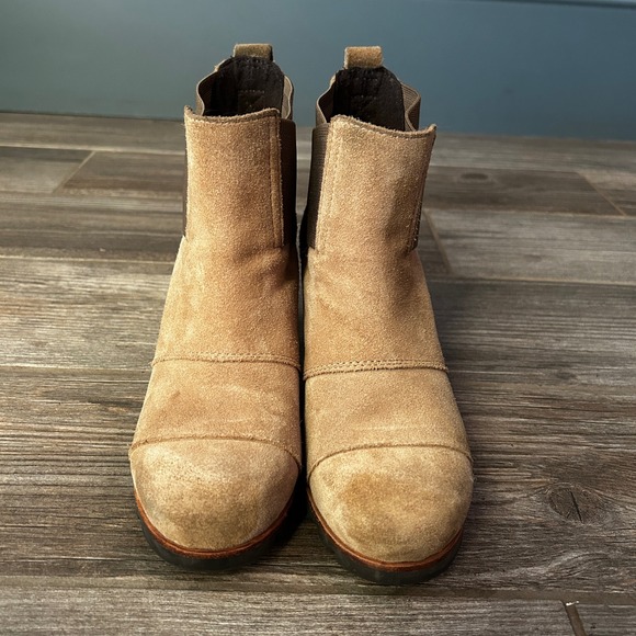 Sorel Shoes - Sorel Tan Suede Chelsea Heeled Boots Women's‎ Size 6